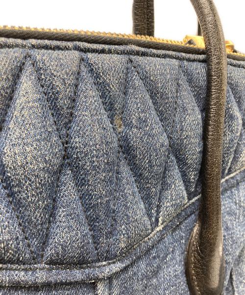 MIU MIU（ミュウミュウ）MIU MIU (ミュウミュウ) デニムバイカー ハンドバッグ インディゴの古着・服飾アイテム