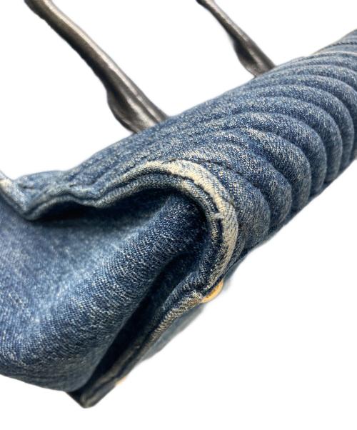 MIU MIU（ミュウミュウ）MIU MIU (ミュウミュウ) デニムバイカー ハンドバッグ インディゴの古着・服飾アイテム