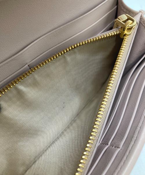 MIU MIU（ミュウミュウ）MIU MIU (ミュウミュウ) 二つ折り長財布/MATELASSE’MIU ピンクの古着・服飾アイテム