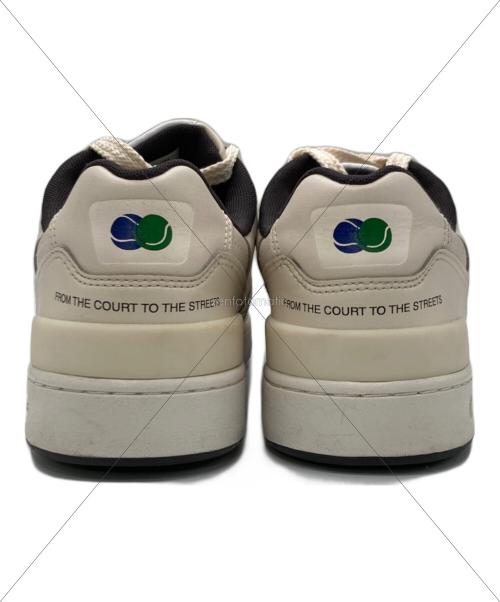 LACOSTE（ラコステ）LACOSTE (ラコステ) ローカットスニーカー ベージュ サイズ:UK7.5の古着・服飾アイテム