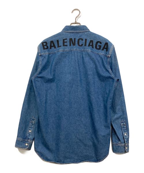 BALENCIAGA（バレンシアガ）BALENCIAGA (バレンシアガ) バックロゴボタンダウンデニムシャツ インディゴ サイズ:37の古着・服飾アイテム