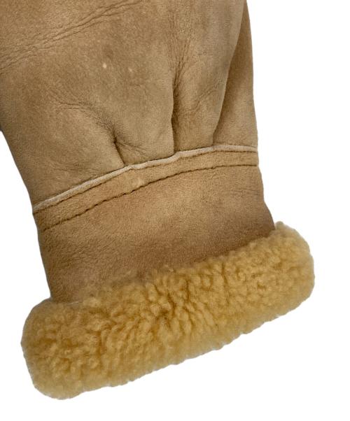 AVIREX（アヴィレックス）AVIREX (アヴィレックス) B-3ムートンフライトジャケット ベージュ サイズ:40の古着・服飾アイテム