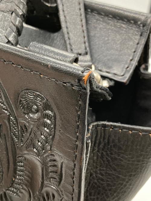 Carving Tribes（カービングトライブス）CARVING TRIBES (カービングトライブス) Mini satchel ブラックの古着・服飾アイテム