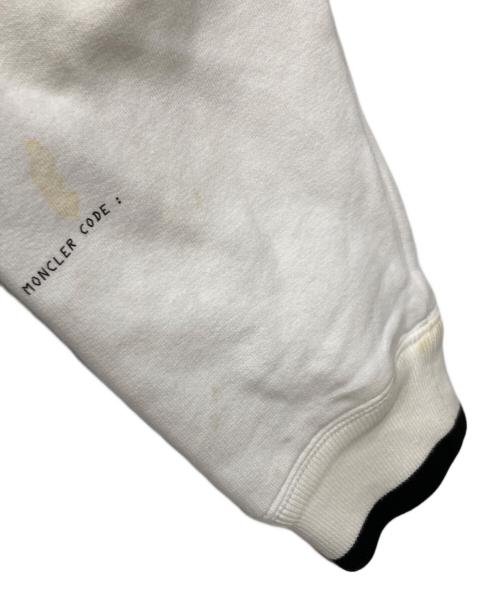 MONCLER（モンクレール）MONCLER (モンクレール) FRGMT HOODIEパーカー ホワイト サイズ:Mの古着・服飾アイテム