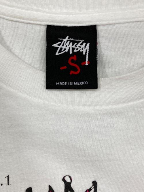stussy（ステューシー）stussy (ステューシー) プリントTシャツ ホワイト サイズ:Sの古着・服飾アイテム