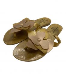 Vivienne Westwood ANGLOMANIA×melissa（ヴィヴィアンウエストウッドアングロマニア×メリッサ）の古着「フラワートングサンダル」｜ゴールド