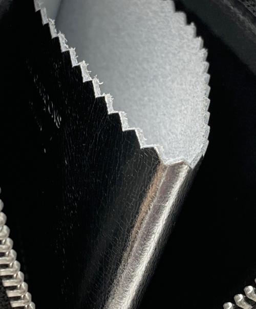 COMME des GARCONS（コムデギャルソン）COMME des GARCONS (コムデギャルソン) ミラーインサイド L字型財布 ブラックの古着・服飾アイテム