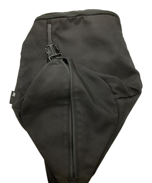 AER（エアー）AER (エアー) スリングバッグ ブラックの古着・服飾アイテム