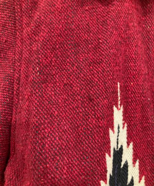 PUEBLO AZTECA MOLINA（プレブロ アステカ モリーナ）PUEBLO AZTECA MOLINA (プレブロ アステカ モリーナ) チマヨジャケット オルテガ柄 レッド サイズ:Ⅿの古着・服飾アイテム