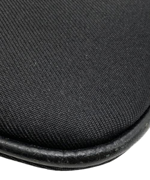 BURBERRY（バーバリー）BURBERRY (バーバリー) ノバチェックワンショルダーバッグ ブラック×ベージュの古着・服飾アイテム