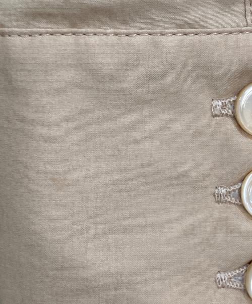 MM6 Maison Margiela（エムエムシックスメゾンマルジェラ）MM6 Maison Margiela (エムエムシックスメゾンマルジェラ) コットンカットアウトスリーブシャツ ベージュ サイズ:36の古着・服飾アイテム