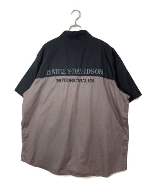 HARLEY-DAVIDSON（ハーレーダビッドソン）HARLEY-DAVIDSON (ハーレーダビッドソン) スカル刺繍半袖シャツ ブラック サイズ:3XLの古着・服飾アイテム
