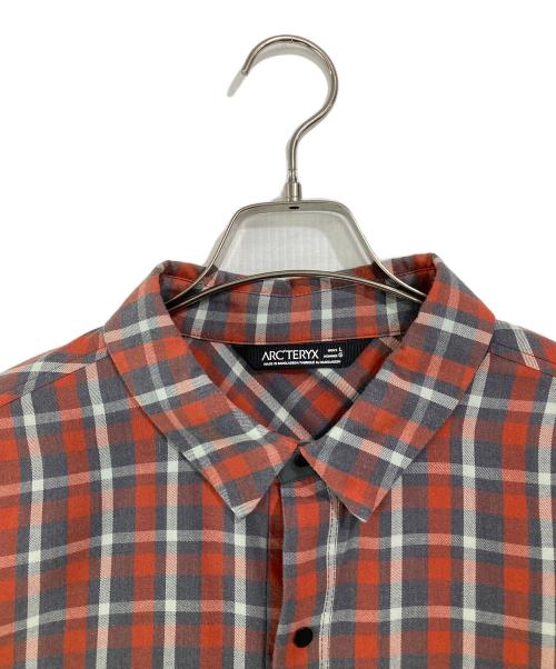 ARC'TERYX（アークテリクス）ARC'TERYX (アークテリクス) Bernal Shirt LS レッド サイズ:Lの古着・服飾アイテム