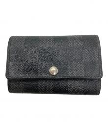 LOUIS VUITTON（ルイ ヴィトン）の古着「キーケース」｜ブラック