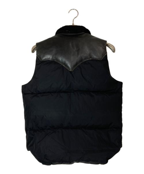 RockyMountainFeatherBed（ロッキーマウンテンフェザーベッド）RockyMountainFeatherBed (ロッキーマウンテンフェザーベッド) レザーヨークボアダウンベスト ブラック サイズ:38の古着・服飾アイテム