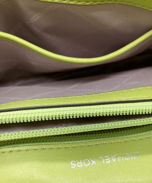 MICHAEL KORS（マイケル・コース）MICHAEL KORS (マイケル・コース) チェーンショルダーバッグ グリーンの古着・服飾アイテム