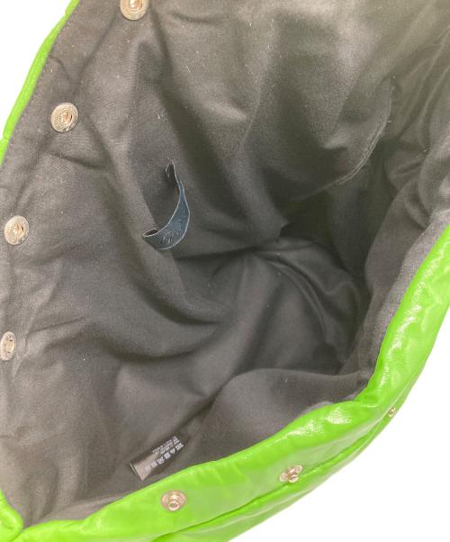 Omar Afridi（オマールアフリディ）Omar Afridi (オマールアフリディ) Distorted Hand Bag グリーンの古着・服飾アイテム