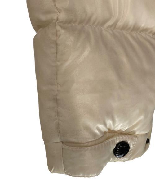 MONCLER（モンクレール）MONCLER (モンクレール) バディ ジップアップダウンジャケット アイボリーの古着・服飾アイテム