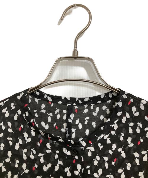 house of lotus（ハウスオブロータス）house of lotus (ハウスオブロータス) スモールフラワープリントクルーワンピース ブラック サイズ:Ⅿの古着・服飾アイテム