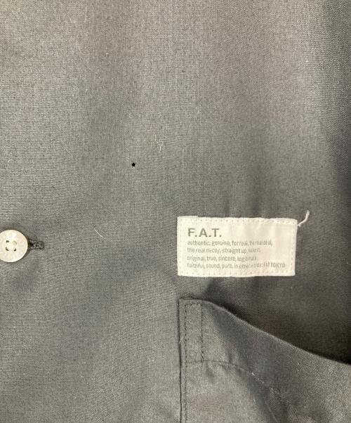 FAT（エフエーティー）FAT (エフエーティー) 半袖シャツ ブラック サイズ:XLの古着・服飾アイテム
