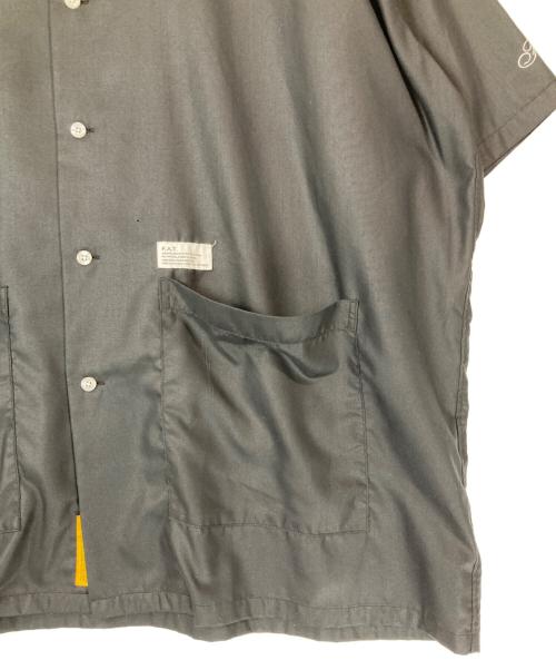 FAT（エフエーティー）FAT (エフエーティー) 半袖シャツ ブラック サイズ:XLの古着・服飾アイテム