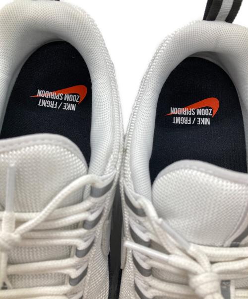 NIKE（ナイキ）NIKE (ナイキ) FRAGMENTS (フラグメント) エアズーム スピリドン SP ホワイト サイズ:27.5cmの古着・服飾アイテム