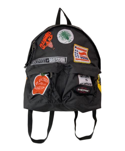 EASTPAK（イーストパック）EASTPAK (イーストパック) PLEASURES (プレジャーズ) バックパック ブラックの古着・服飾アイテム