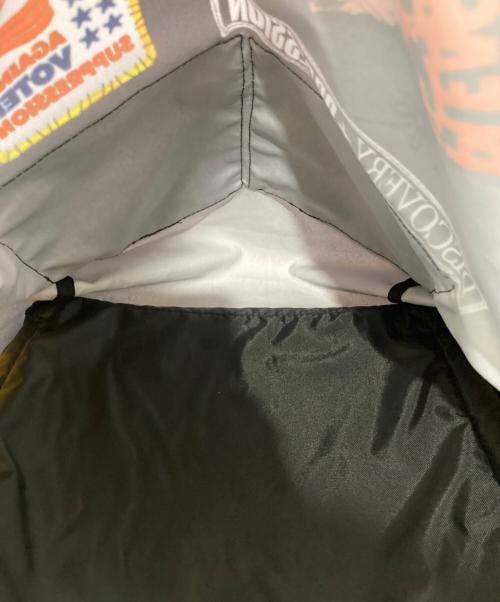 EASTPAK（イーストパック）EASTPAK (イーストパック) PLEASURES (プレジャーズ) バックパック ブラックの古着・服飾アイテム