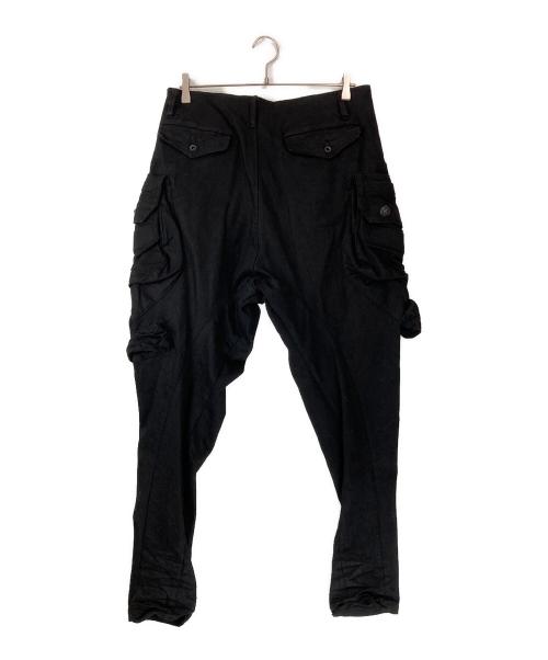 JULIUS（ユリウス）JULIUS (ユリウス) ガスマスクカーゴパンツ ブラック サイズ:2の古着・服飾アイテム