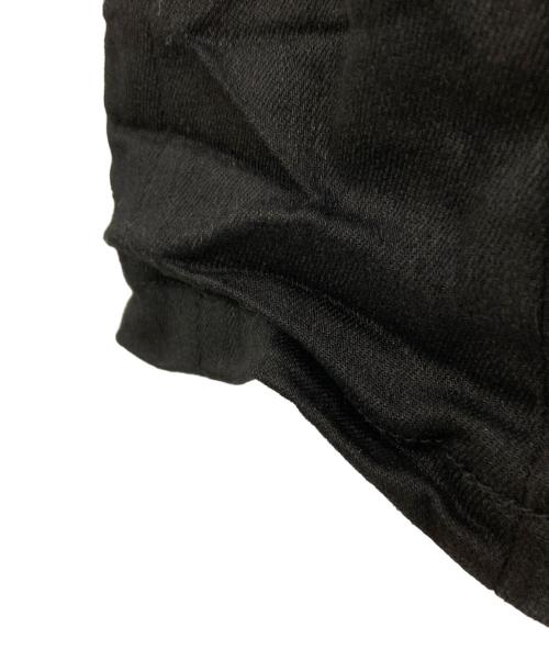 JULIUS（ユリウス）JULIUS (ユリウス) ガスマスクカーゴパンツ ブラック サイズ:2の古着・服飾アイテム