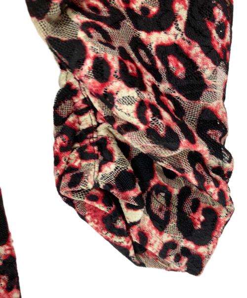 VIVIENNE TAM（ヴィヴィアンタム）VIVIENNE TAM (ヴィヴィアンタム) 総柄ワンピース レッド サイズ:SIZE 38 未使用品の古着・服飾アイテム