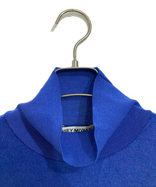 ISSEY MIYAKE（イッセイミヤケ）ISSEY MIYAKE (イッセイミヤケ) 異素材切替ハイネックニット ブルー サイズ:2の古着・服飾アイテム