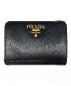 PRADAプラダ）の古着「2つ折り財布」｜ブラック
