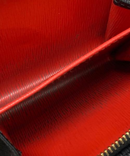 PRADA（プラダ）PRADA (プラダ) 2つ折り財布 ブラックの古着・服飾アイテム