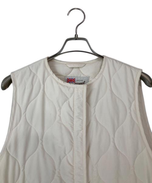 Traditional Weatherwear（トラディショナルウェザーウェア）Traditional Weatherwear (トラディショナルウェザーウェア) キルティング ロング ジレ ベージュ サイズ:34の古着・服飾アイテム