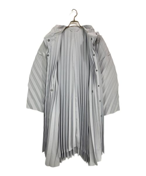HOMME PLISSE ISSEY MIYAKE（オム プリッセ イッセイ ミヤケ）HOMME PLISSE ISSEY MIYAKE (オム プリッセ イッセイ ミヤケ) EDGE COAT LIGHT グレー サイズ:1の古着・服飾アイテム