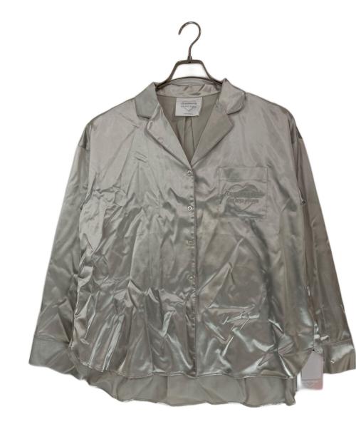 gelato pique（ジェラートピケ）gelato pique (ジェラートピケ) LE SSERAFIM (ルセラフィム) サテンシャツ＆ショートパンツセット シルバー サイズ:FREEの古着・服飾アイテム