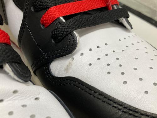 NIKE（ナイキ）NIKE (ナイキ) エアジョーダン1 レトロ ハイ OG レッド サイズ:30の古着・服飾アイテム