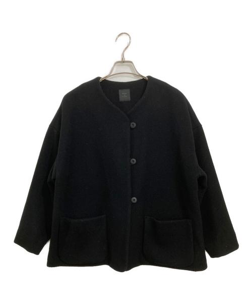 オオカミとフクロウ（オオカミトフクロウ）オオカミとフクロウ (オオカミトフクロウ) オオカミとシロクマのヴィーカ(ショート) ブラック サイズ:FREEの古着・服飾アイテム