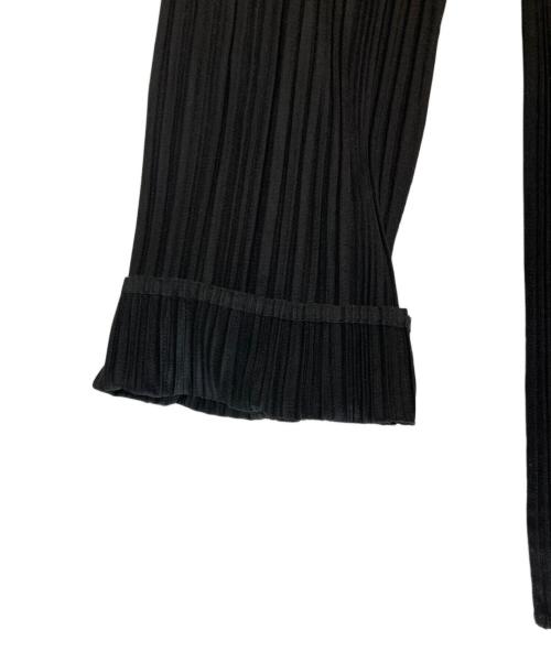 PLEATS PLEASE（プリーツプリーズ）PLEATS PLEASE (プリーツプリーズ) ハイネック長袖プリーツカットソー ブラック サイズ:4の古着・服飾アイテム