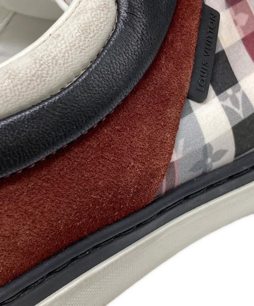 LOUIS VUITTON（ルイ ヴィトン）LOUIS VUITTON (ルイ ヴィトン) チェックモノグラムスニーカー　ローカットスニーカー　チェックスニーカー ホワイト×レッド サイズ: 8 1/2の古着・服飾アイテム