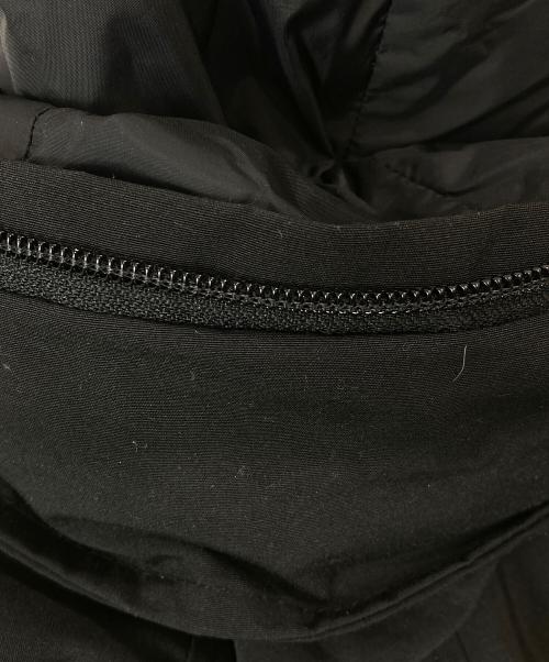 CANADA GOOSE（カナダグース）CANADA GOOSE (カナダグース) シャトーパーカダウンジャケット　中綿ジャケット　ダブルジップ ブラック サイズ:Ⅿの古着・服飾アイテム