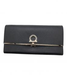 Salvatore Ferragamo（サルヴァトーレ フェラガモ）の古着「コンチネンタルガンチーニウォレット」｜ブラック