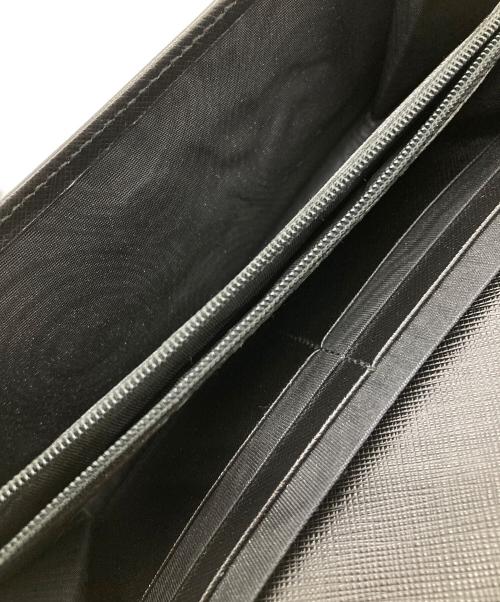 Salvatore Ferragamo（サルヴァトーレ フェラガモ）Salvatore Ferragamo (サルヴァトーレ フェラガモ) コンチネンタルガンチーニウォレット ブラックの古着・服飾アイテム