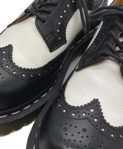 Dr.Martens（ドクターマーチン）Dr.Martens (ドクターマーチン) ブローグシューズ ブラック サイズ:SIZE UK5の古着・服飾アイテム