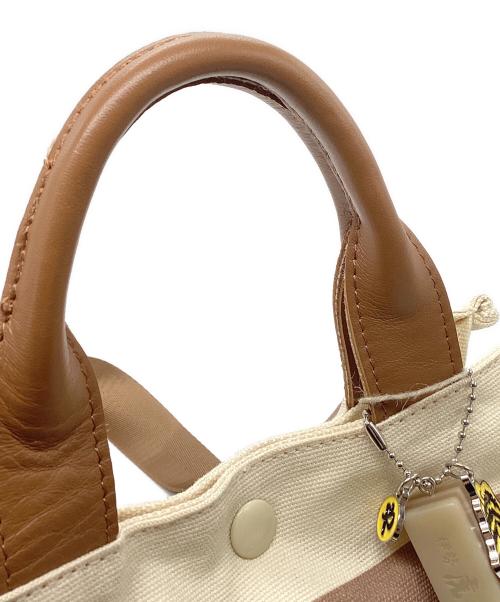 EAR（イア）EAR (イア) ミニトートバッグ ベージュ×ブラウン 未使用品の古着・服飾アイテム
