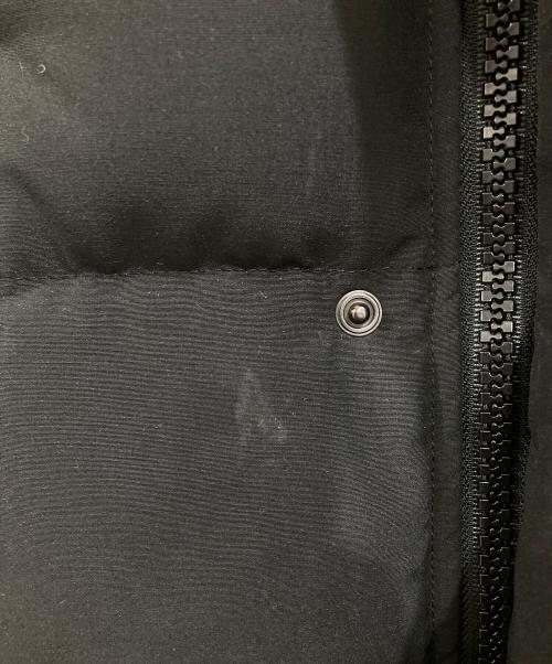 CANADA GOOSE（カナダグース）CANADA GOOSE (カナダグース) ウィンダムパーカ　ファージャケット　ダウンジャケット　中綿ジャケット　フーディージャケット ブラック サイズ:Sの古着・服飾アイテム