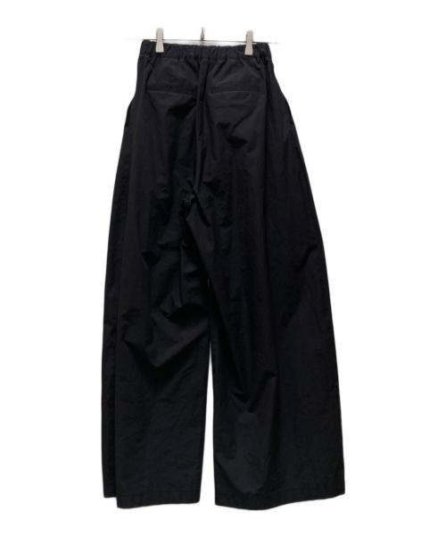 AMOMENTO（アモーメント）AMOMENTO (アモーメント) 3タックワイドパンツ ブラックの古着・服飾アイテム