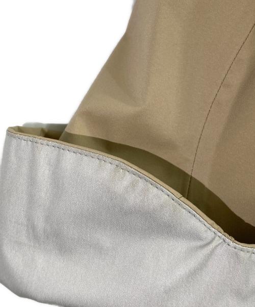 DESCENTE ALLTERRAIN（デザイント オルテライン）DESCENTE ALLTERRAIN (デザイント オルテライン) EDIFICE (エディフィス) マウンテンパーカー ベージュ サイズ:Ⅿの古着・服飾アイテム