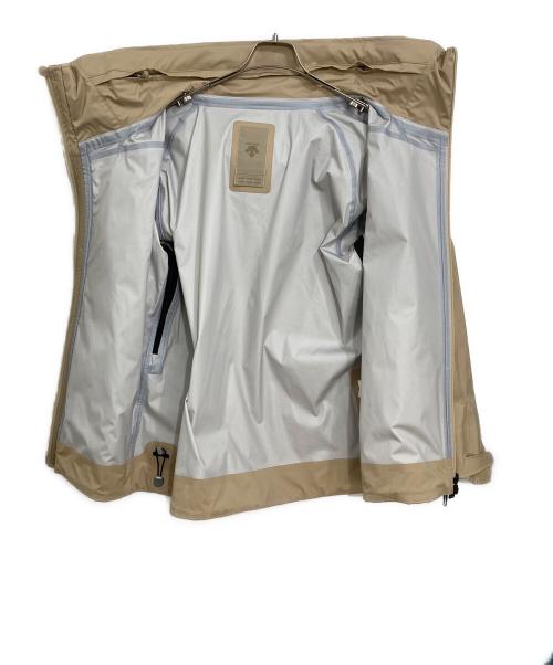 DESCENTE ALLTERRAIN（デザイント オルテライン）DESCENTE ALLTERRAIN (デザイント オルテライン) EDIFICE (エディフィス) マウンテンパーカー ベージュ サイズ:Ⅿの古着・服飾アイテム